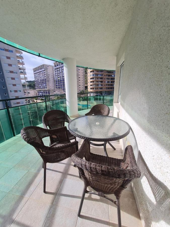 Elegant 2-Bedroom Apartment In Benidorm With Private Pool And Scenic Garden Views Cala de Finestrat Exteriér fotografie